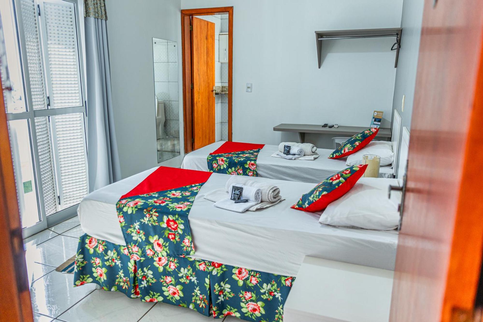 Teuthos Hotel Teutônia Zewnętrze zdjęcie