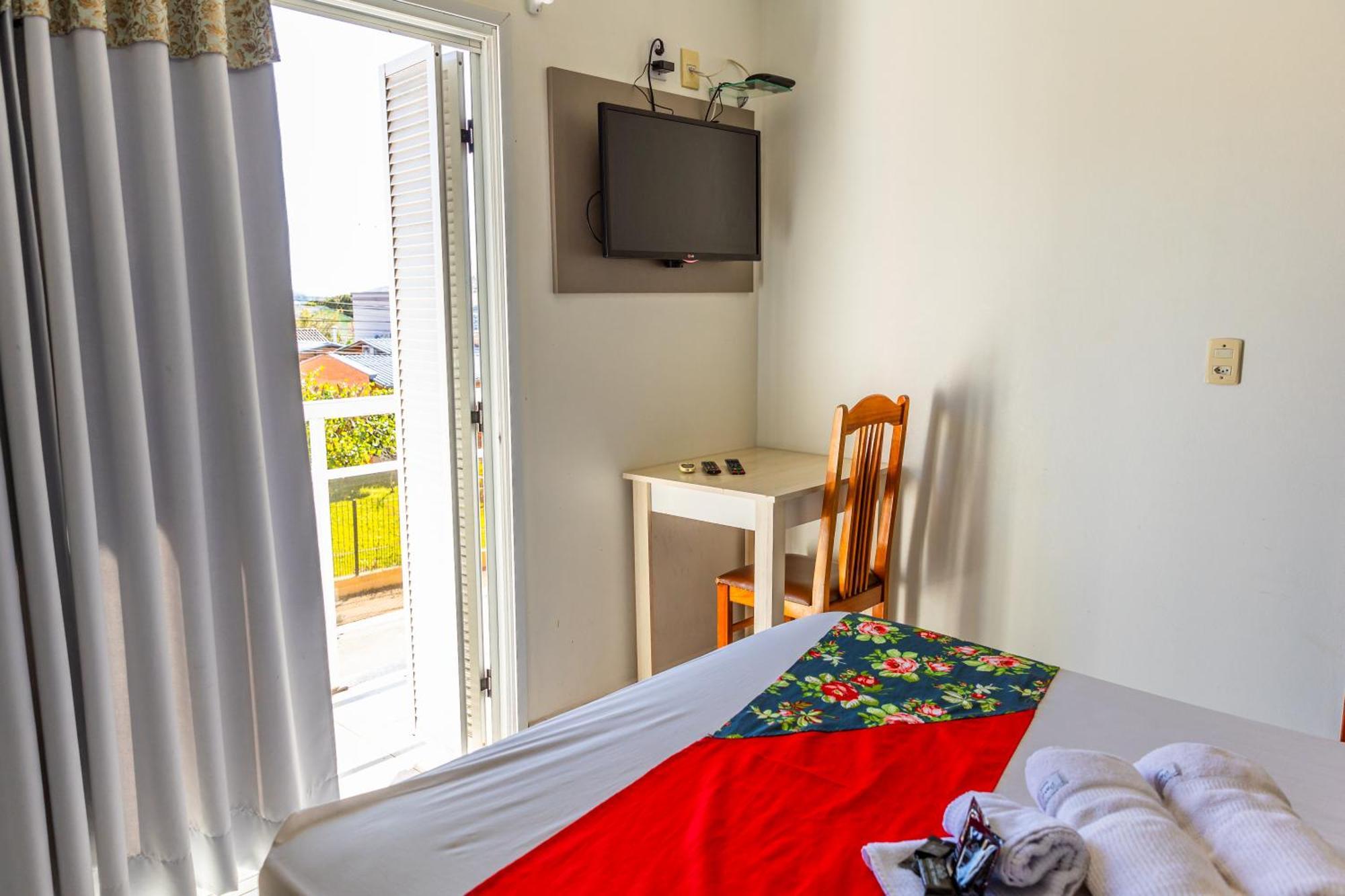 Teuthos Hotel Teutônia Zewnętrze zdjęcie